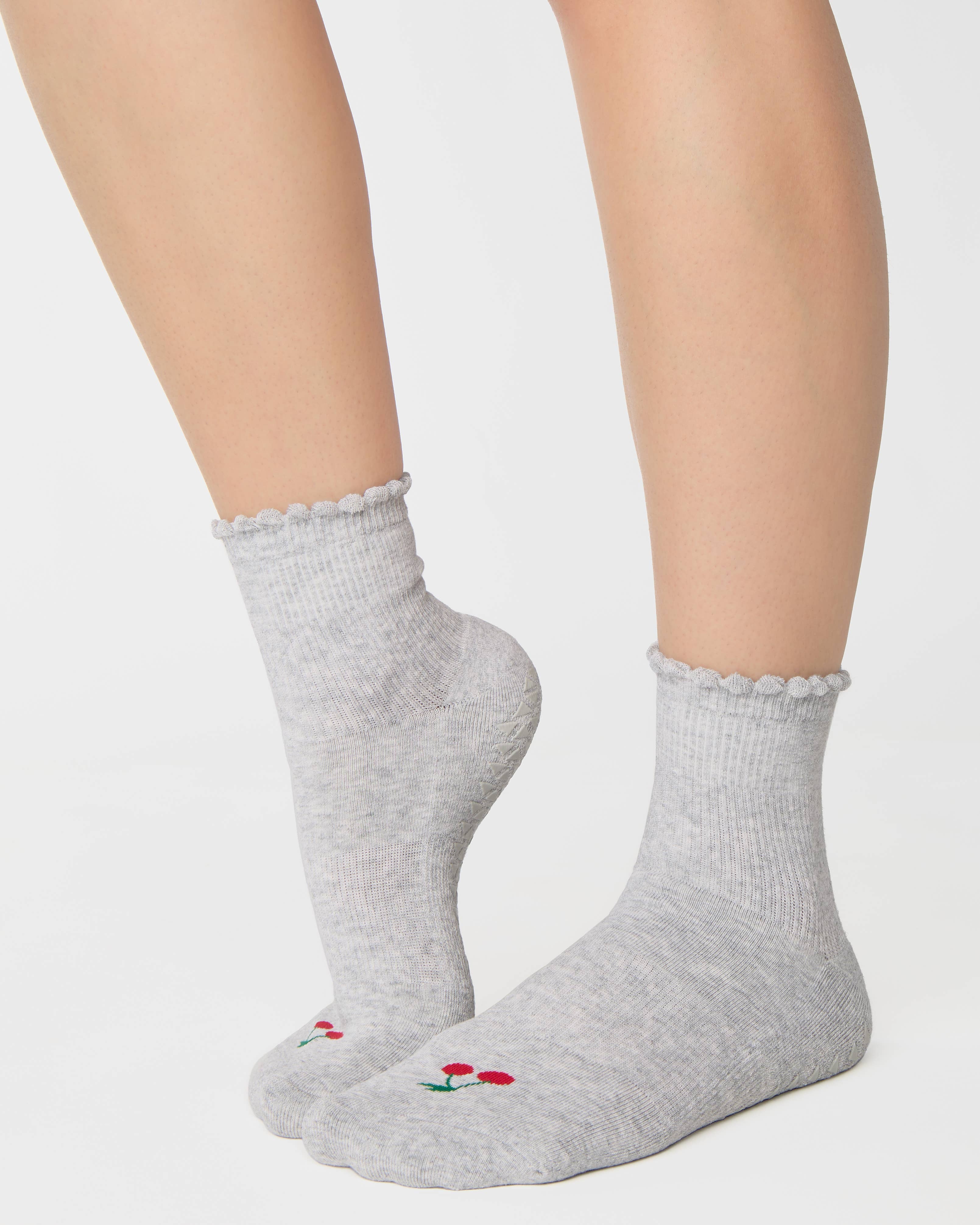 Pointe Studio - Cherry Full Foot Grip Socks