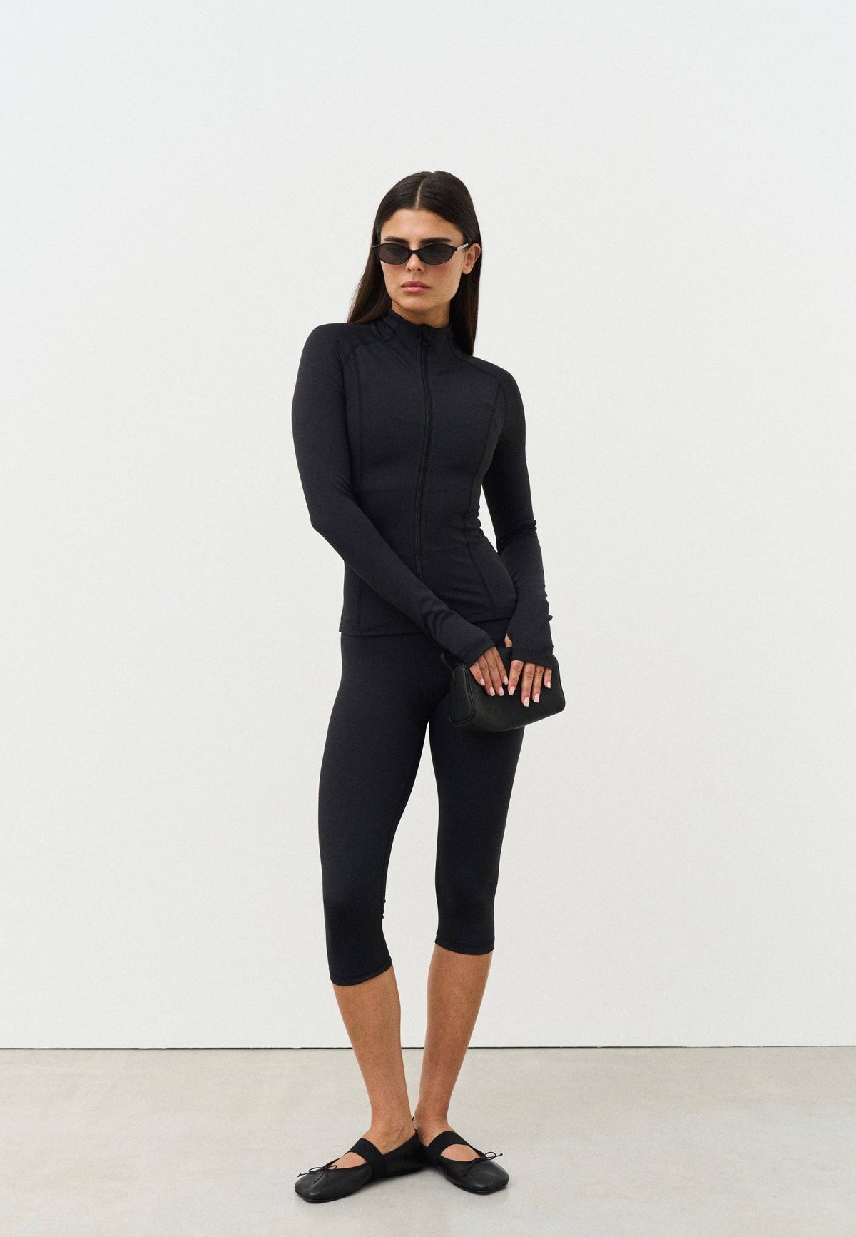 Sisterly Tribe Softsculpt Capri - Schwarz