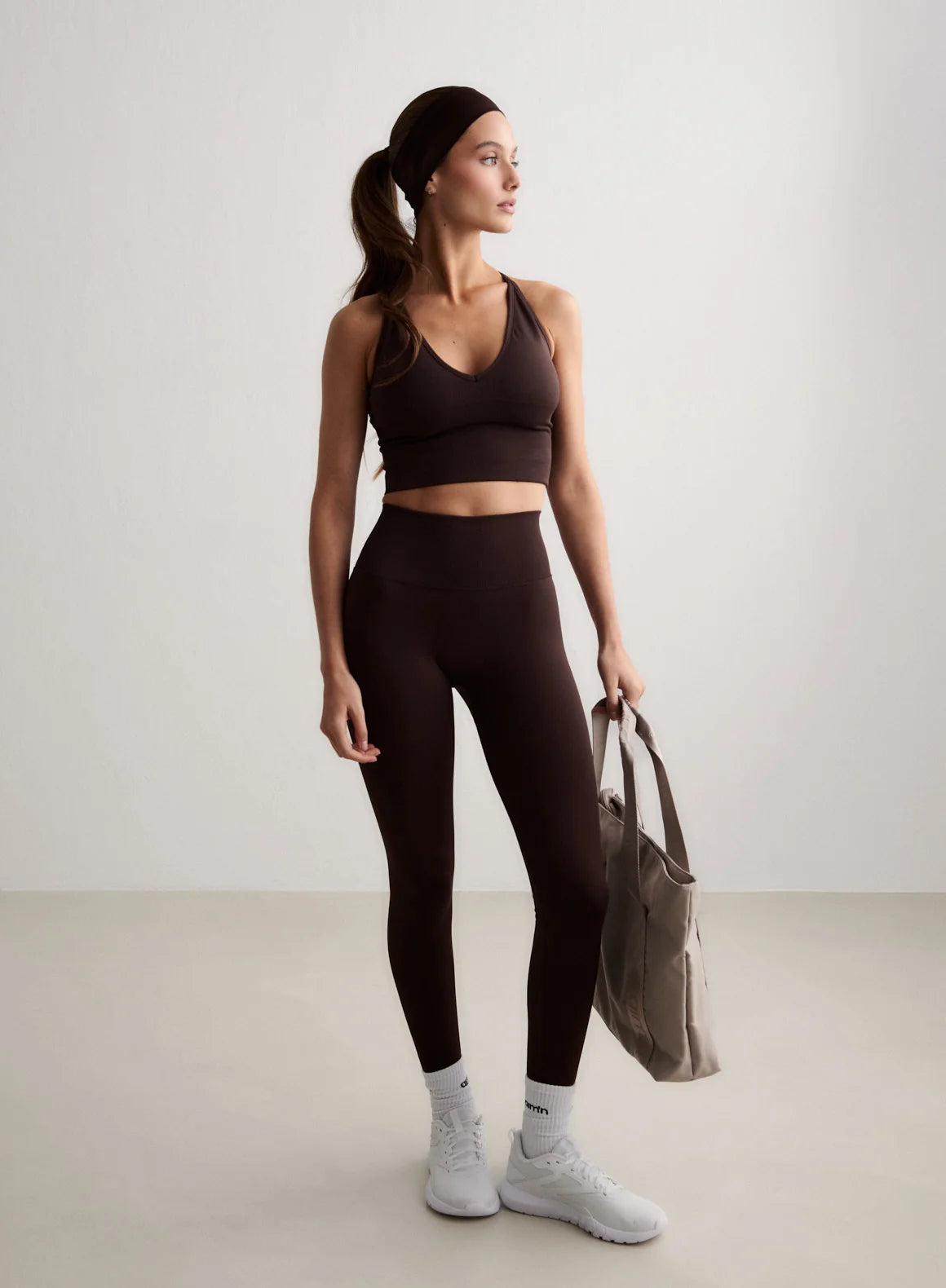 Aim'n Sportswear Shape Seamless Cross Back Bralette chocolate