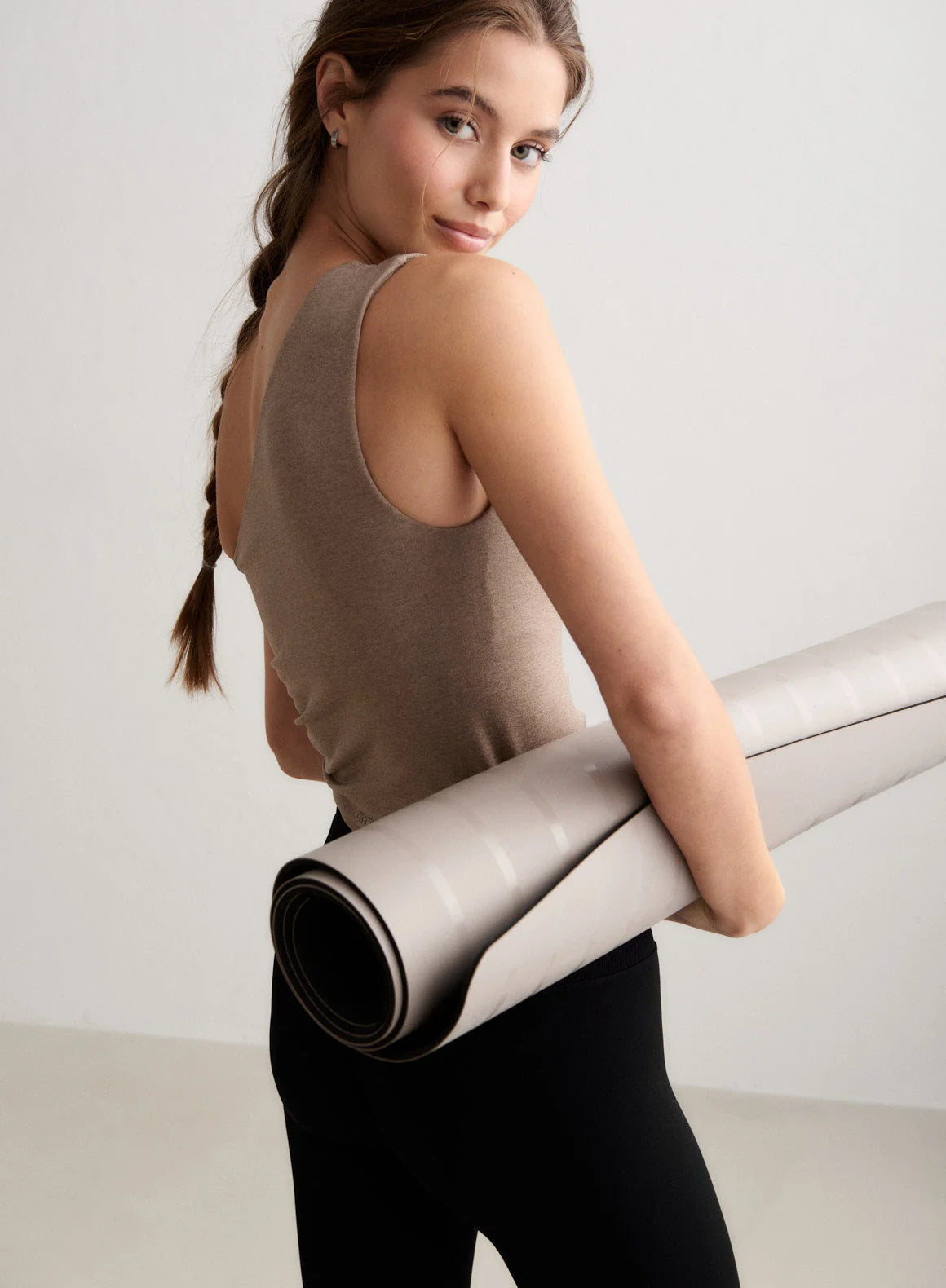 Aim'n Sportswear Shape Seamless One Shoulder Bralette espresso melange