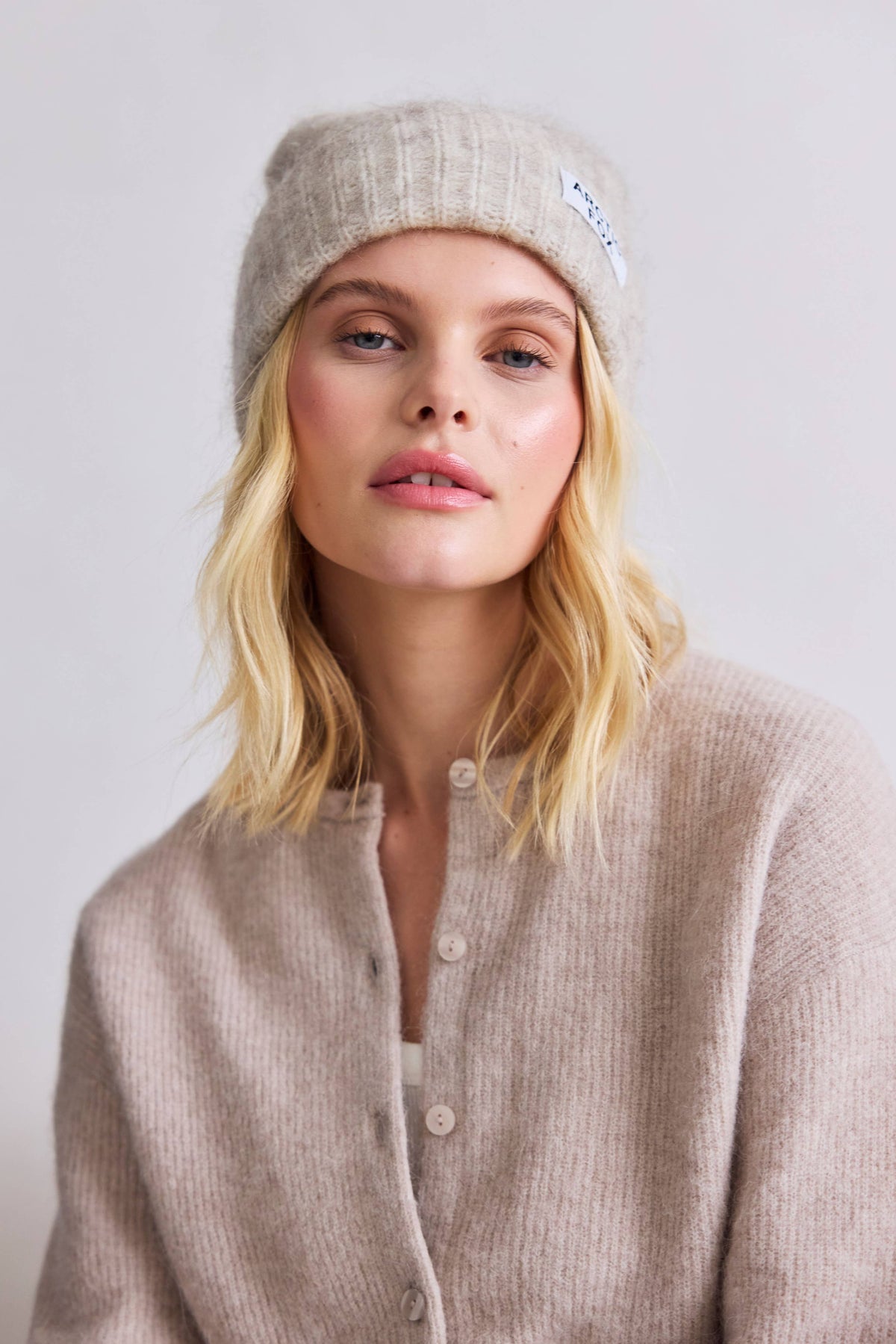 Arctic Fox Mohair Beanie – Alpine Ecru