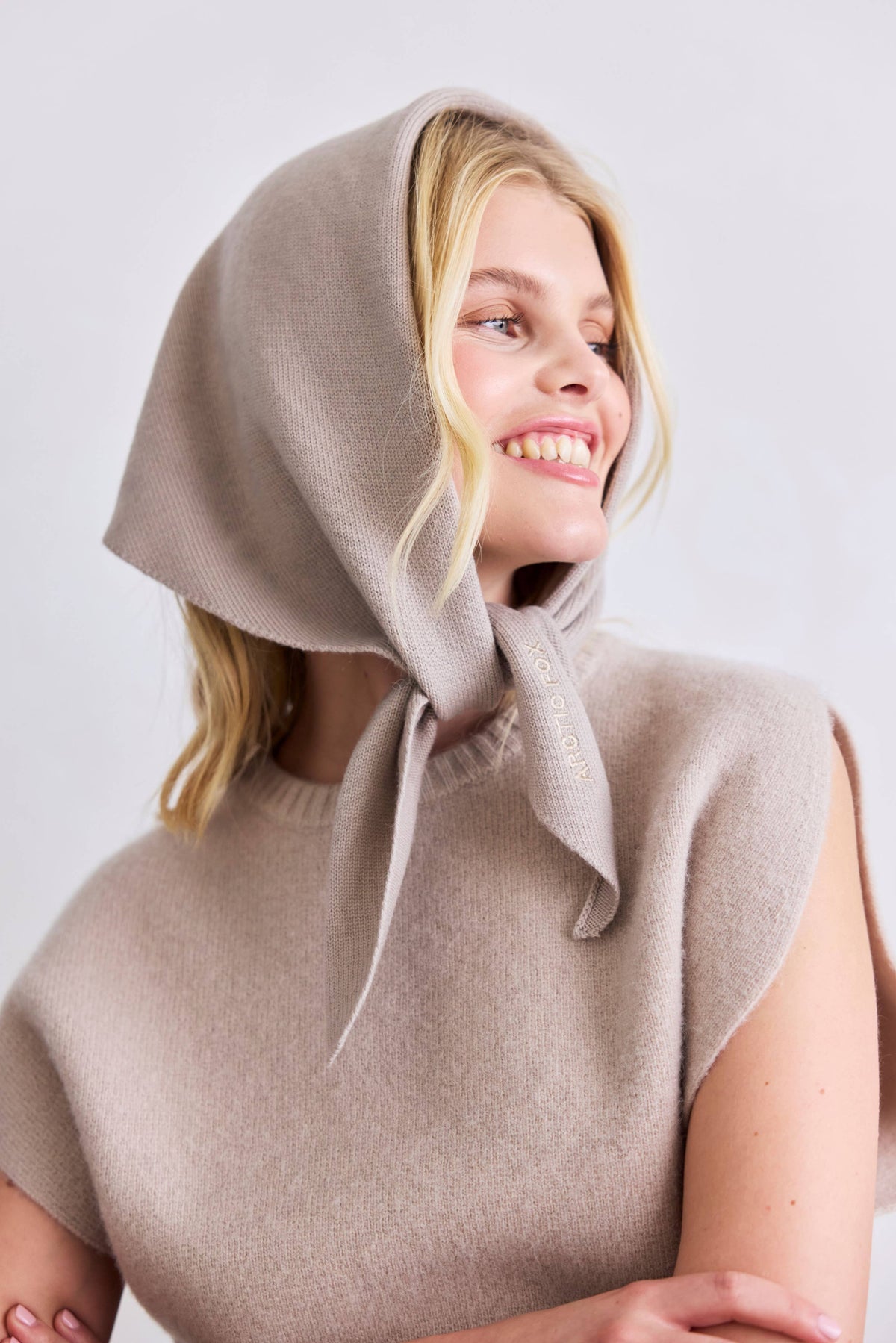 Dreieckstuch aus Merinowolle (S) – Soft Taupe – AW26