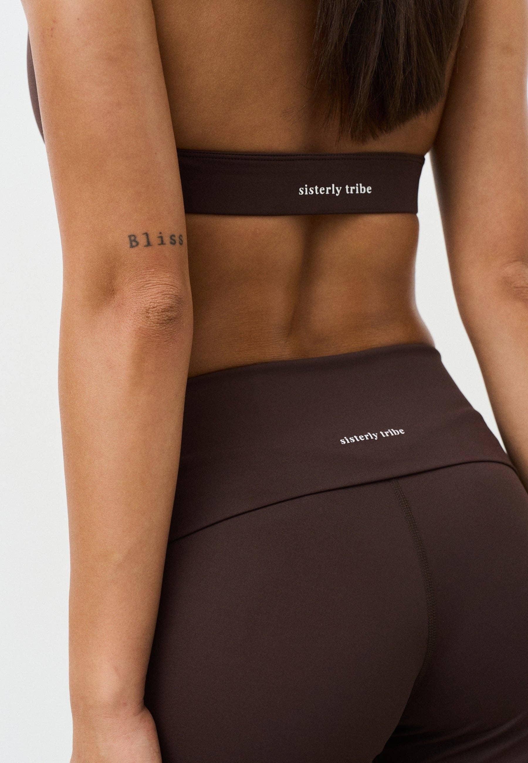 Sisterly Tribe Softsculpt Gerade geschnitten – Espresso