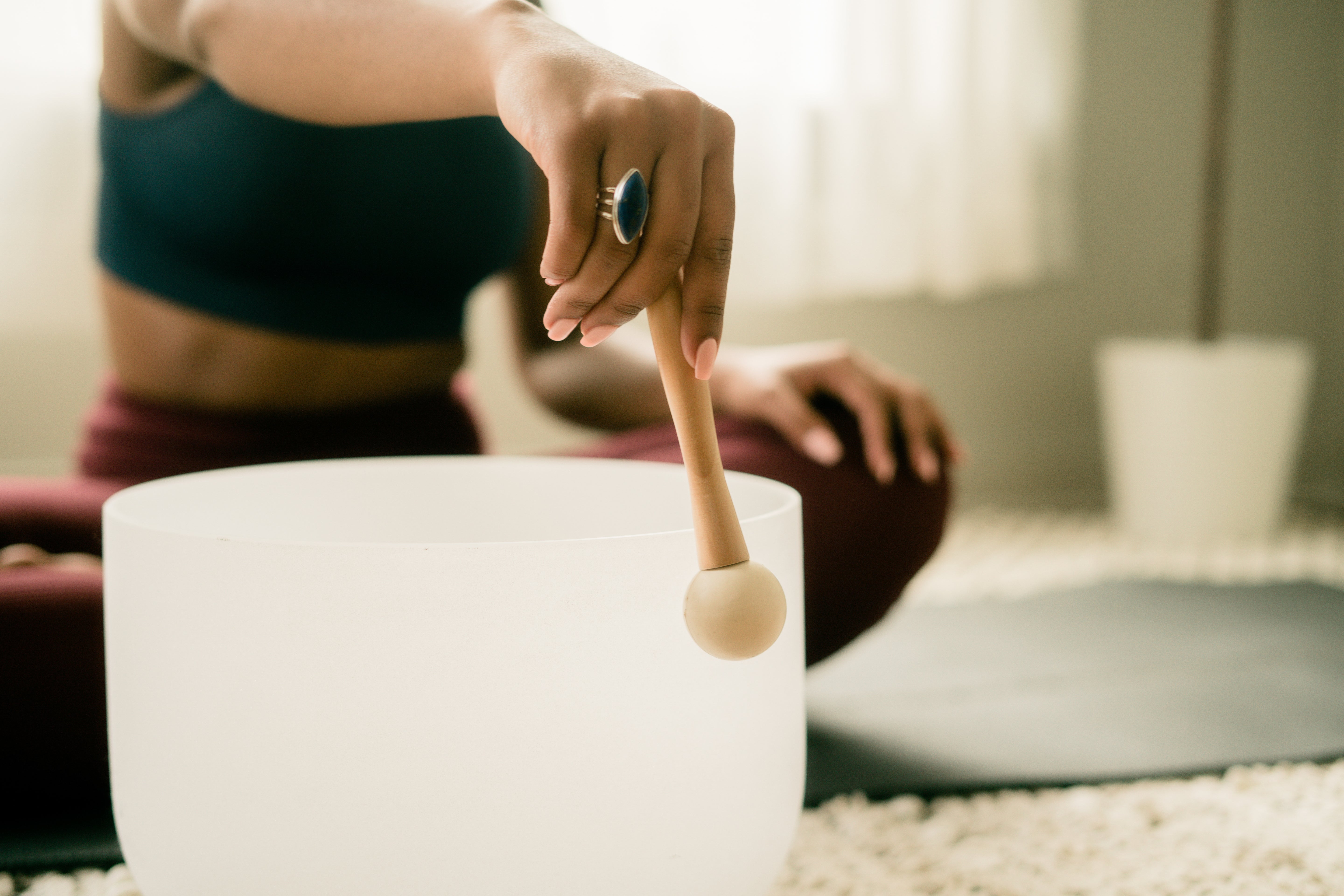 Chakra Set – 7 Frosted Crystal Bowls (4. Oktave)