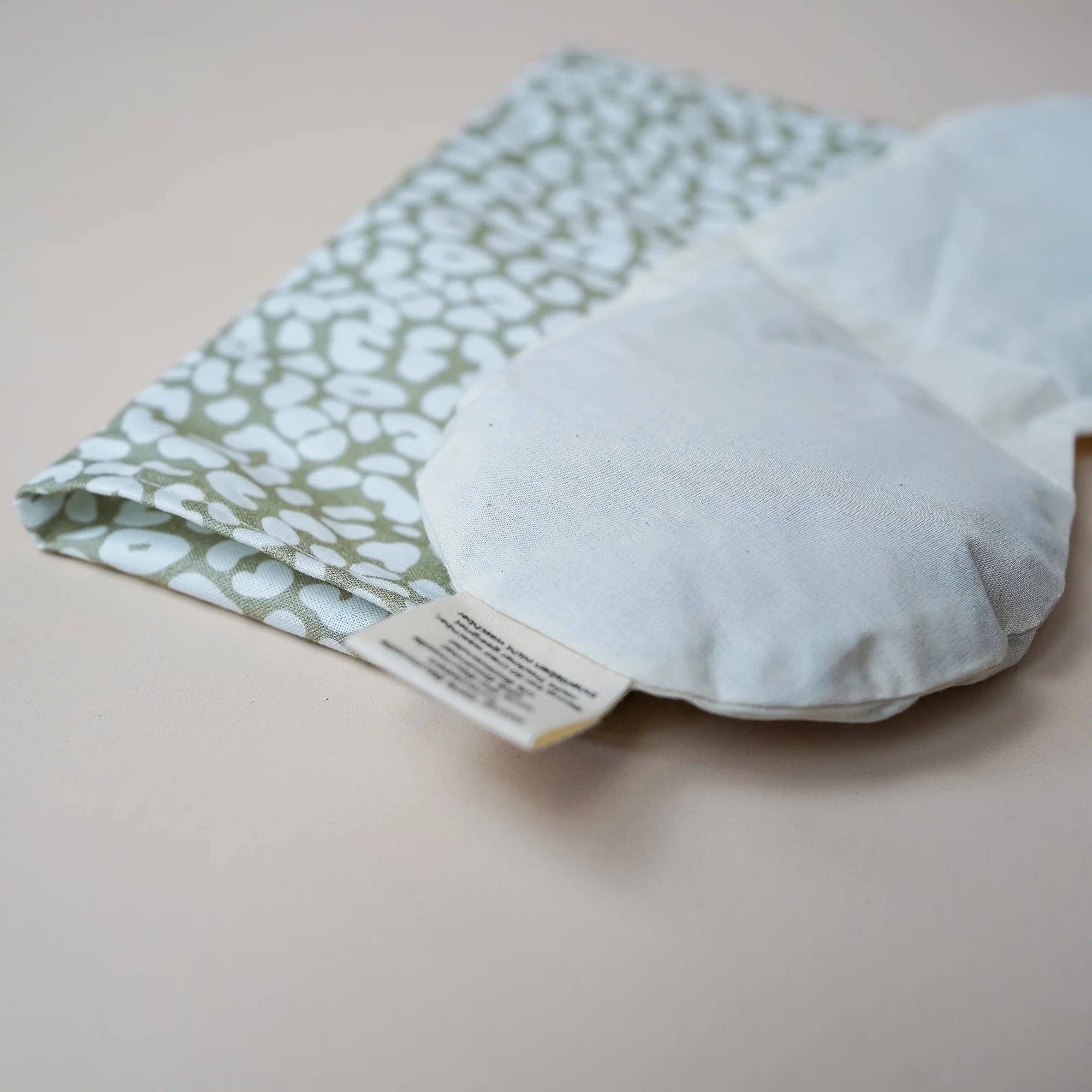 Tochtervonwalter Augenkissen Leomuster Salbei - Lavendel & Dinkel